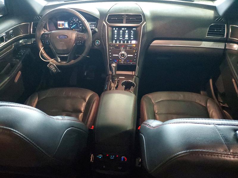 50721616 :رقم المزاد ، 1FM5K8GT9JGB08247 vin ، 2018 Ford Explorer مزاد بيع
