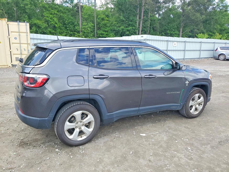 51836936 :رقم المزاد ، 3C4NJCBB4JT467963 vin ، 2018 Jeep Compass مزاد بيع