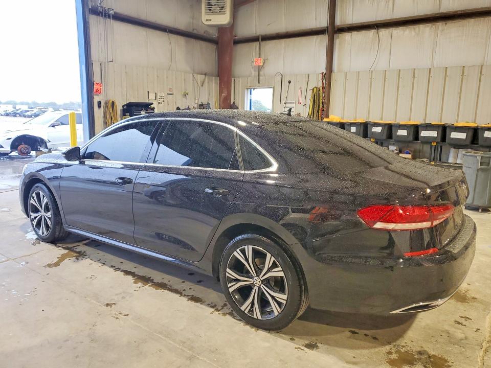 Aukcja sprzedaży 2022 Volkswagen Passat, vin: 1VWSA7A33NC000598, numer aukcji: 51182636