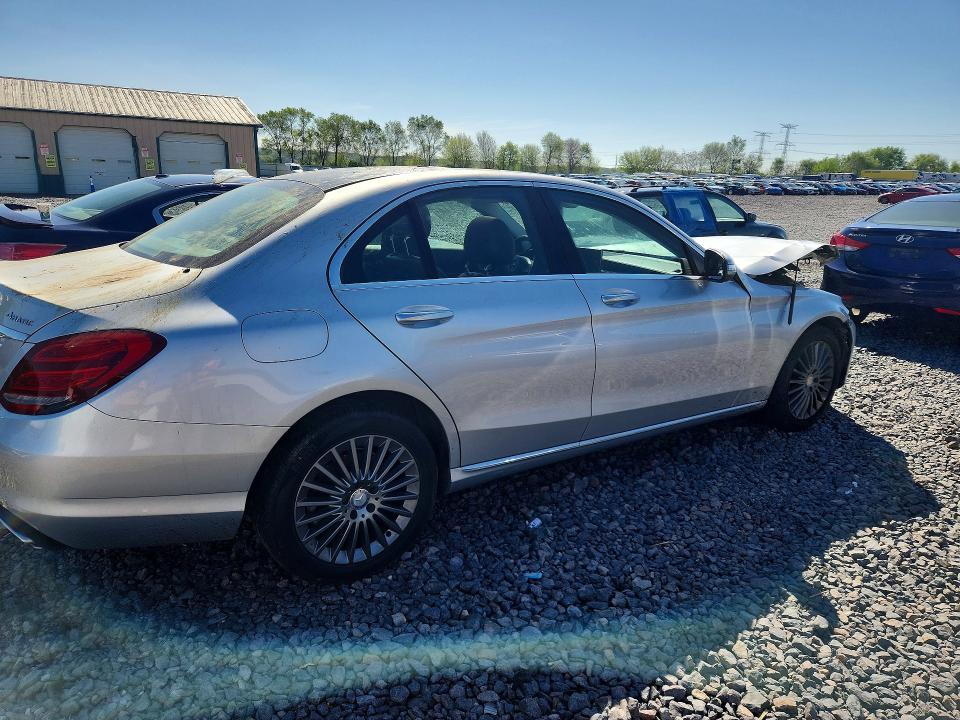 50450566 :رقم المزاد ، 55SWF4KB2FU032066 vin ، 2015 Mercedes-benz C مزاد بيع