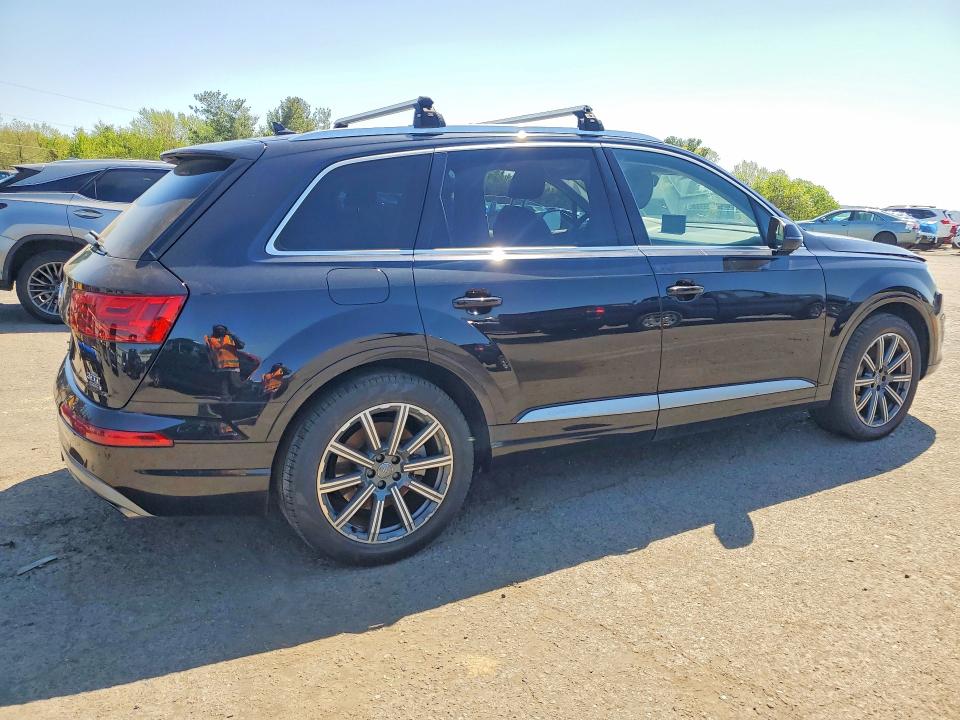 50915046 :رقم المزاد ، WA1VAAF77JD026175 vin ، 2018 Audi Q7 مزاد بيع