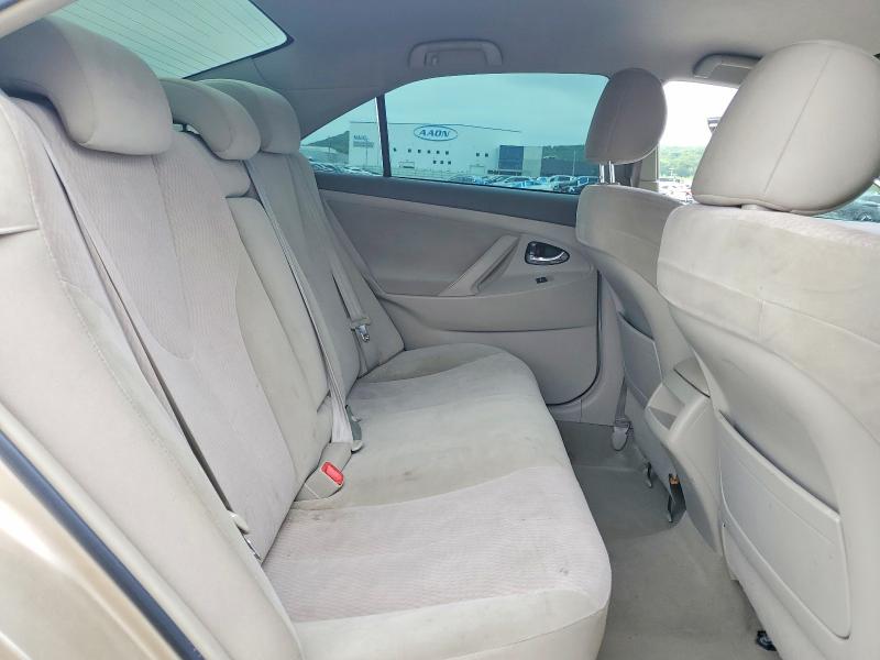 51416496 :رقم المزاد ، 4T1BF3EK4BU735641 vin ، 2011 Toyota Camry مزاد بيع