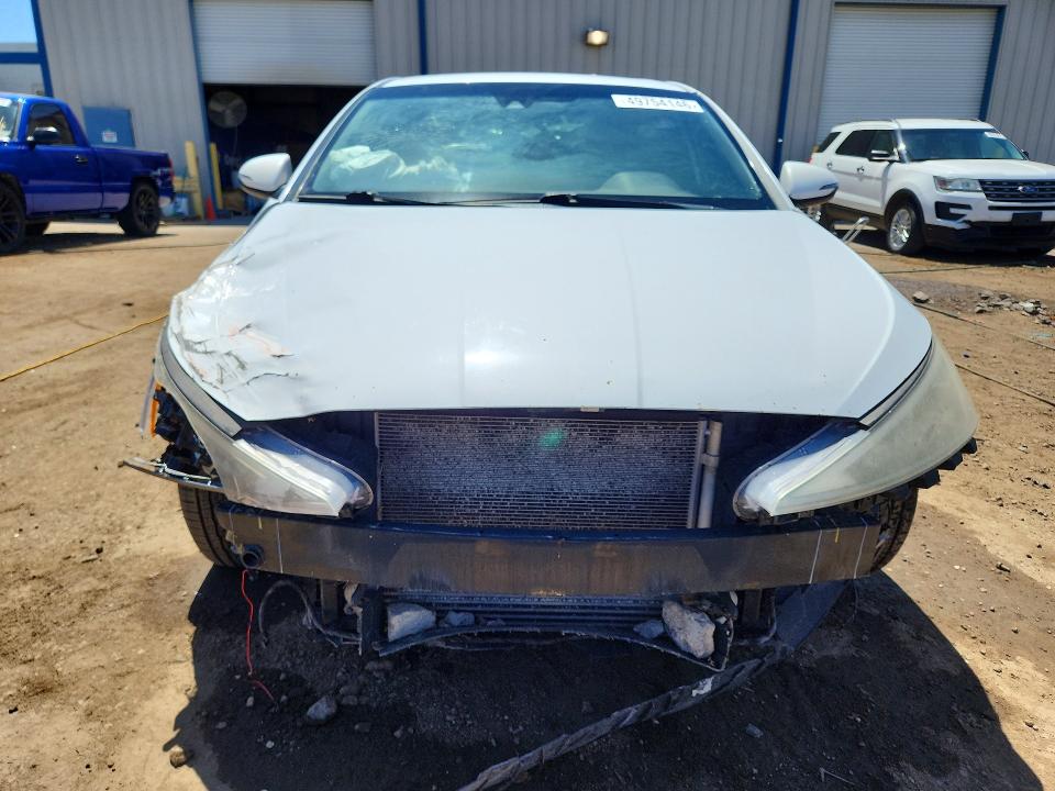Продаж на аукціоні авто 2019 Hyundai Elantra, vin: KMHD04LB1KU865315, номер лоту: 49754146