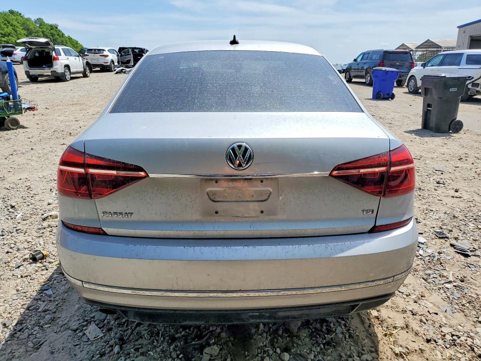 Aukcja sprzedaży 2017 Volkswagen Passat, vin: 1VWDT7A33HC042177, numer aukcji: 50237956