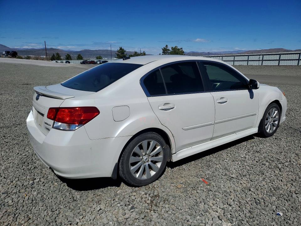 48658236 :رقم المزاد ، 4S3BMDL63C2008932 vin ، 2012 Subaru Legacy مزاد بيع
