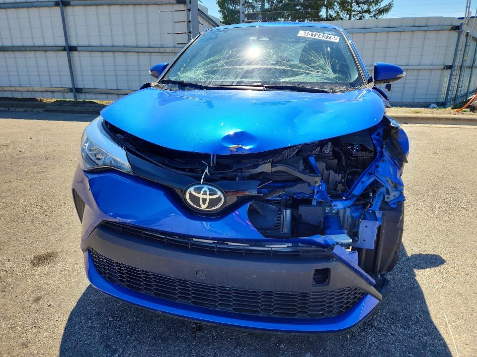 2021 Toyota C-hr მანქანა იყიდება აუქციონზე, vin: NMTKHMBX4MR132263, აუქციონის ნომერი: 48124376
