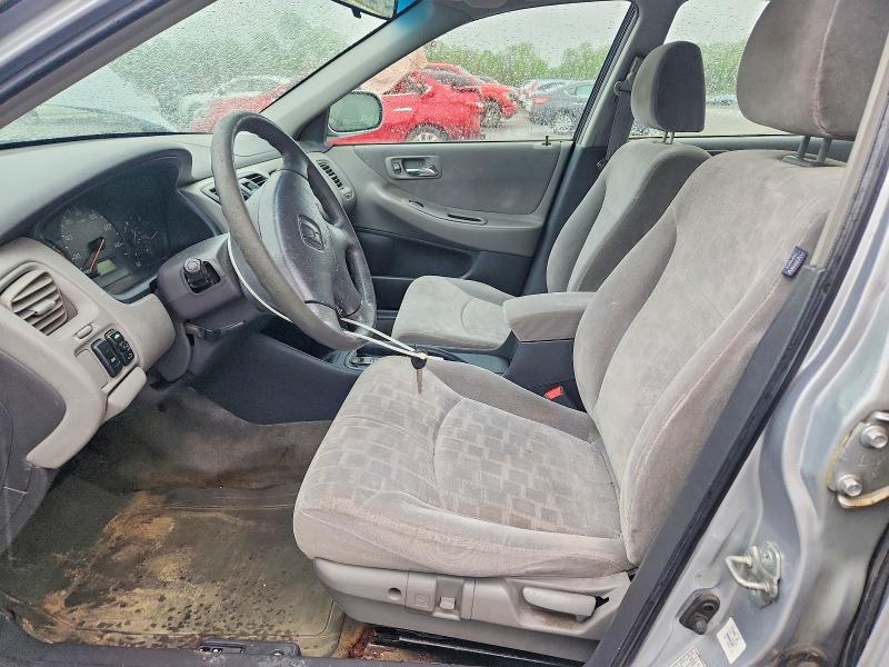 51933146 :رقم المزاد ، 1HGCG56662A166166 vin ، 2002 Hond Accord مزاد بيع