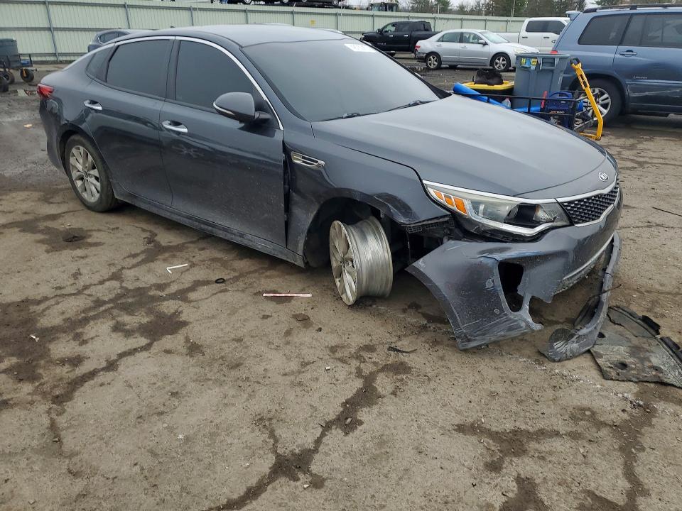 2018 Kia Optima მანქანა იყიდება აუქციონზე, vin: 5XXGT4L33JG188192, აუქციონის ნომერი: 48757426