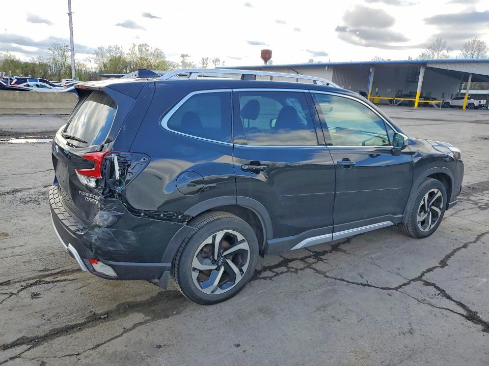 Продажа на аукционе авто 2023 Subaru Forester, vin: JF2SKARCXPH515039, номер лота: 49869796