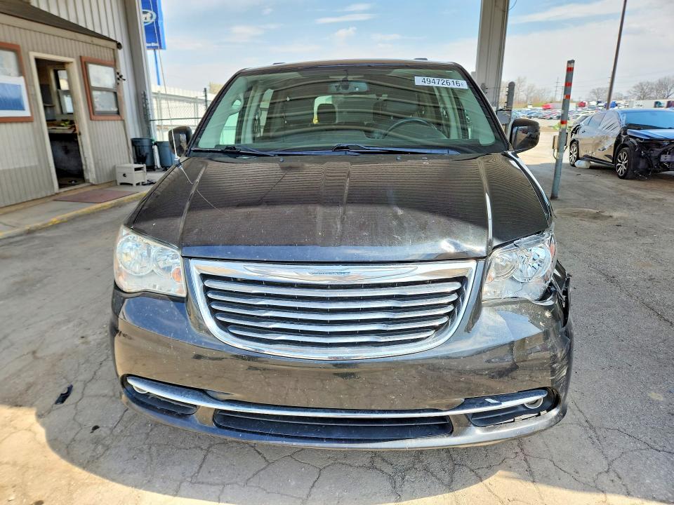 49472616 :رقم المزاد ، 2C4RC1BG7ER358532 vin ، 2014 Chrysler Town & Country مزاد بيع