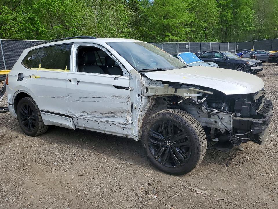 Продажа на аукционе авто 2022 Volkswagen Tiguan, vin: 3VVCB7AX0NM090879, номер лота: 49442256
