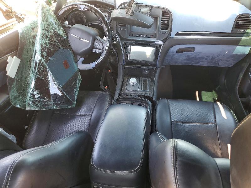 49961166 :رقم المزاد ، 2C3CCAGG9JH321193 vin ، 2018 Chrysler 300 مزاد بيع