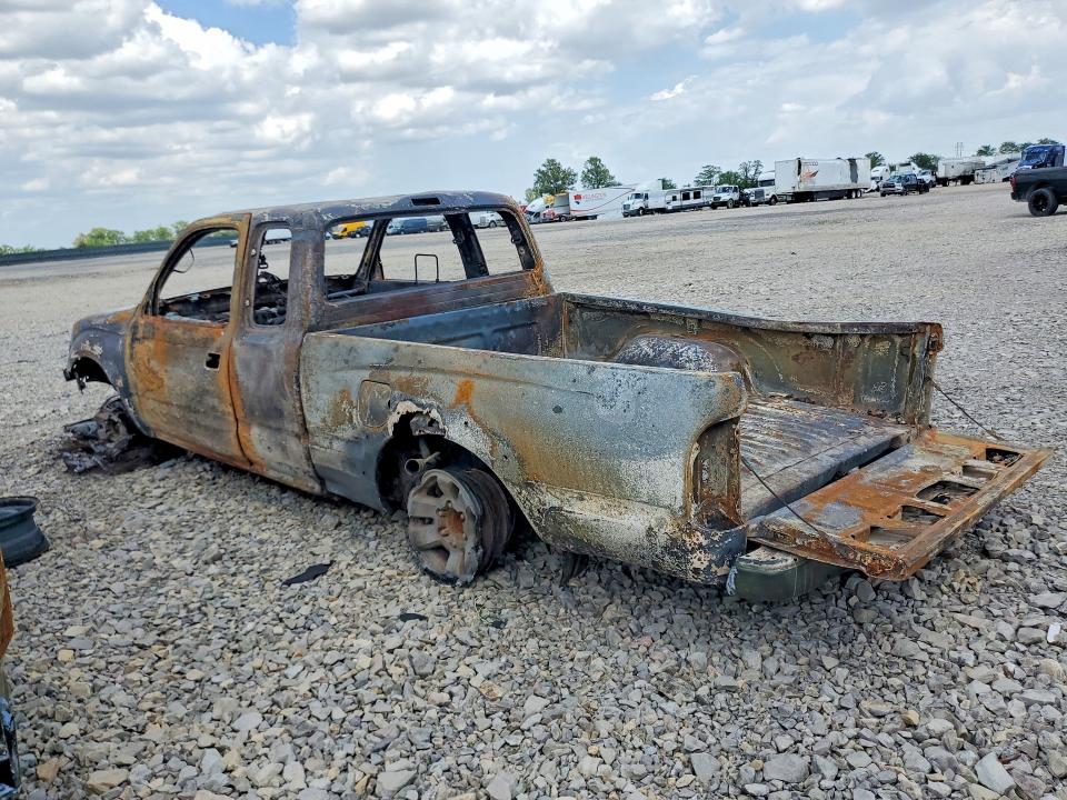 1999 Toyota Tacoma მანქანა იყიდება აუქციონზე, vin: 4TAWN72N5XZ415944, აუქციონის ნომერი: 51084686