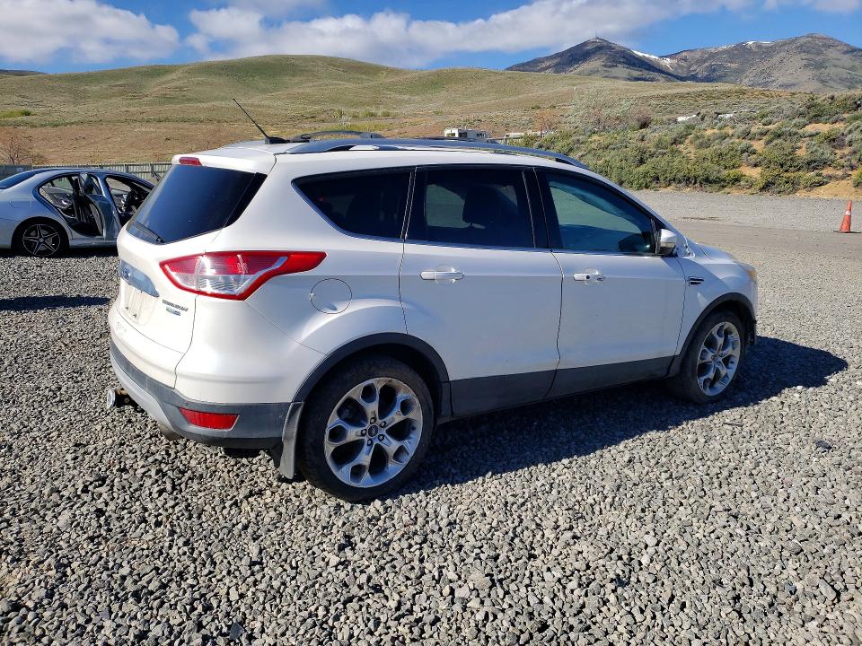 50341036 :رقم المزاد ، 1FMCU9J92FUB31804 vin ، 2015 Ford Escape مزاد بيع