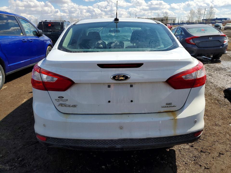 49286516 :رقم المزاد ، 1FADP3F21EL214711 vin ، 2014 Ford Focus مزاد بيع