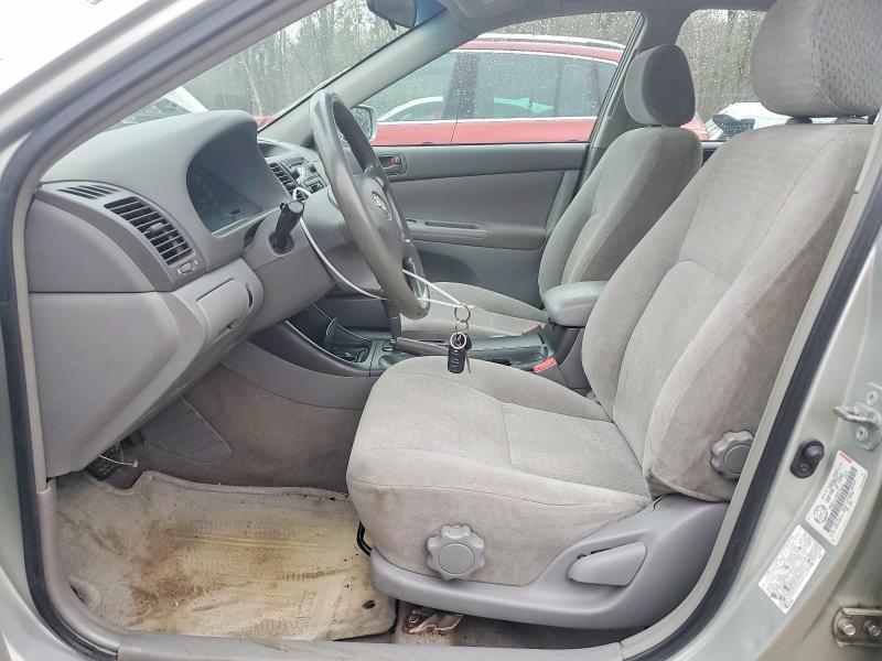 49224776 :رقم المزاد ، JTDBE32K820135286 vin ، 2002 Toyota Camry مزاد بيع