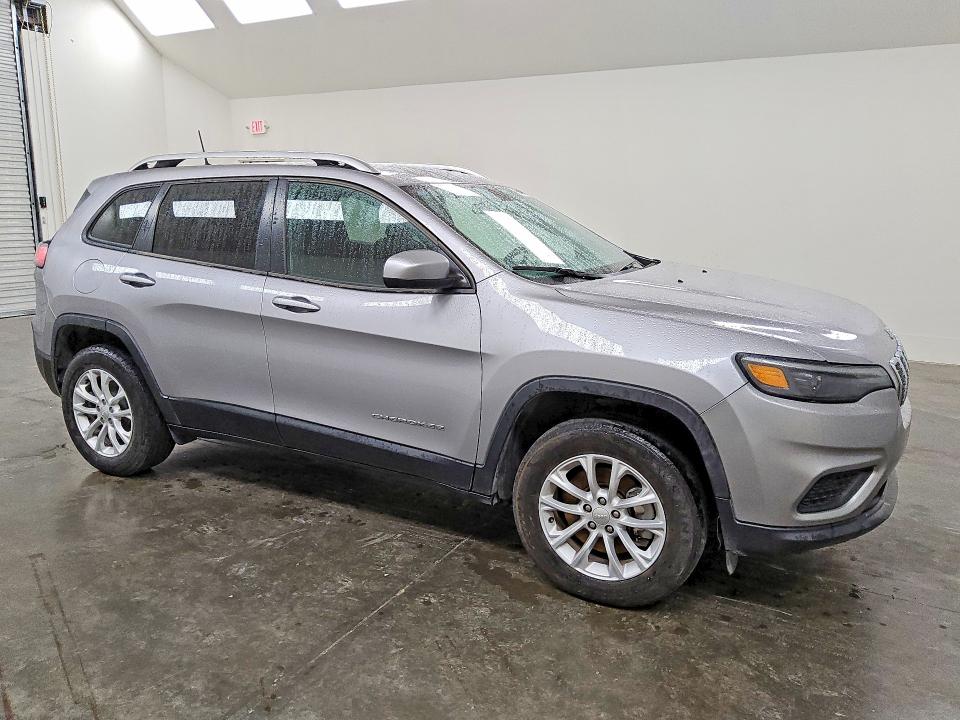 2020 Jeep Cherokee მანქანა იყიდება აუქციონზე, vin: 1C4PJMCB5LD651153, აუქციონის ნომერი: 51279196