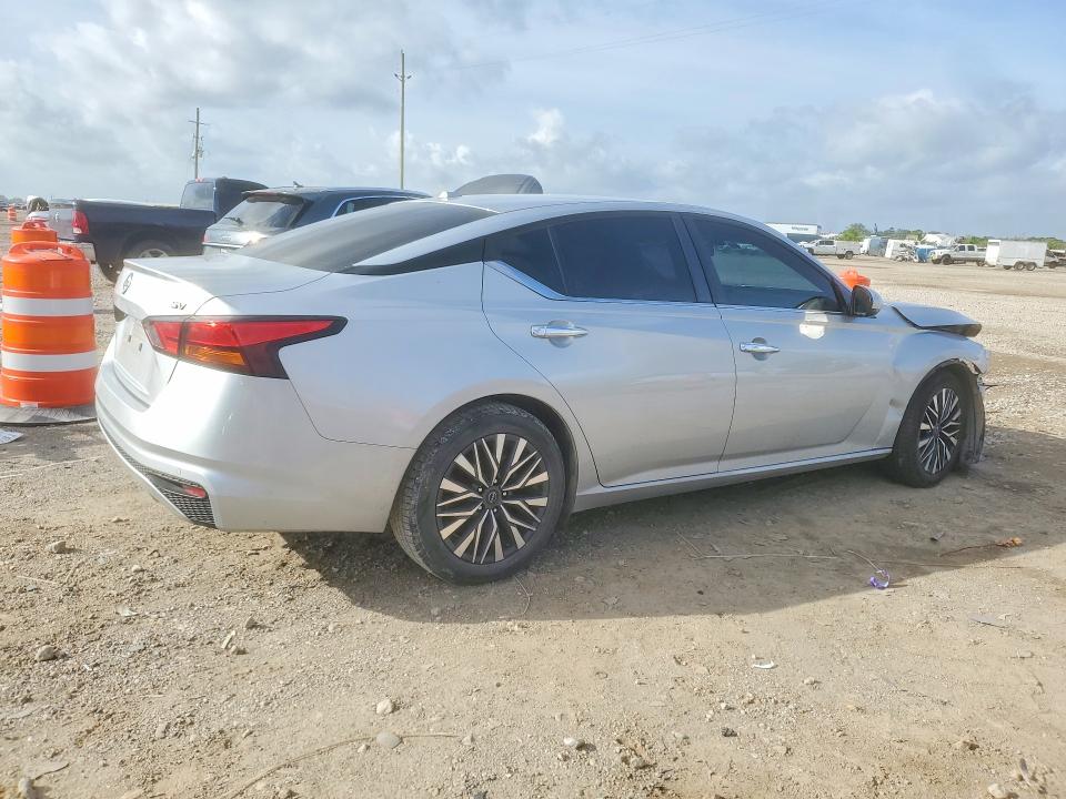 49973516 :رقم المزاد ، 1N4BL4DV0PN306888 vin ، 2023 Nissan Altima مزاد بيع