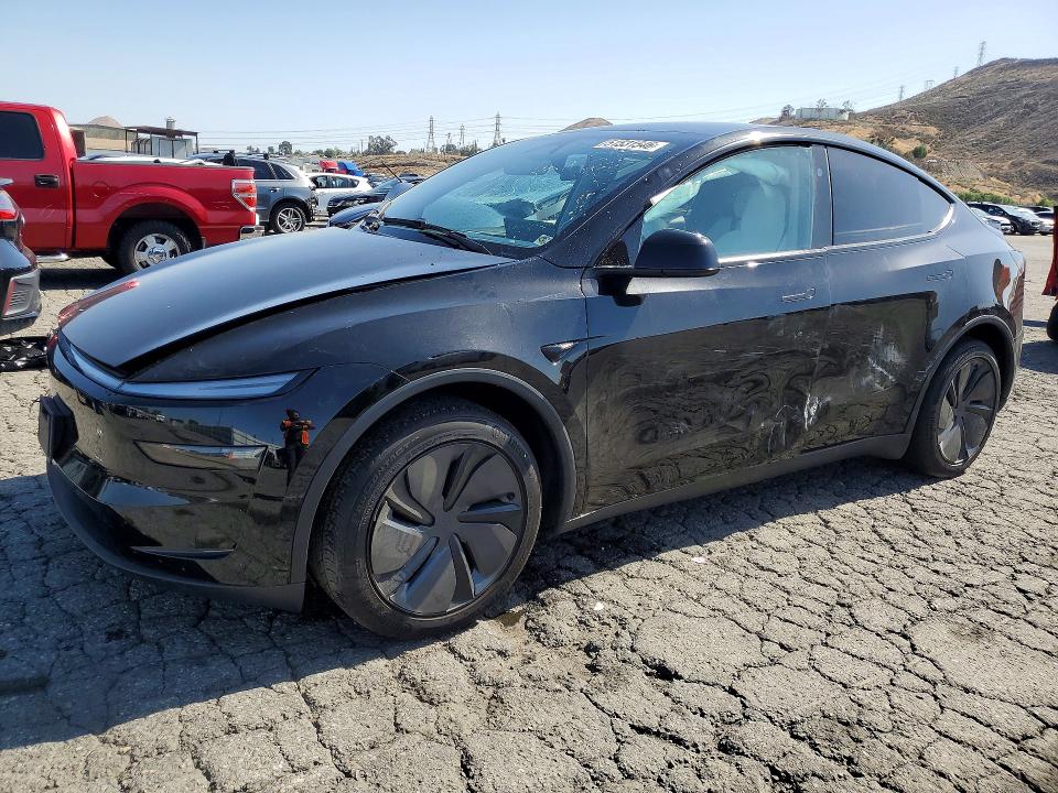 51531546 :رقم المزاد ، 7SAYGDED8TF427050 vin ، 2026 Tesla Model Y مزاد بيع