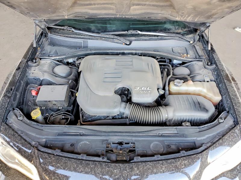 49400406 :رقم المزاد ، 2C3CCAAG1JH130179 vin ، 2018 Chrysler 300 مزاد بيع