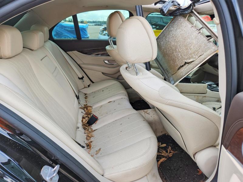 51110186 :رقم المزاد ، WDDZF4JB6HA103299 vin ، 2017 Mercedes-benz E مزاد بيع