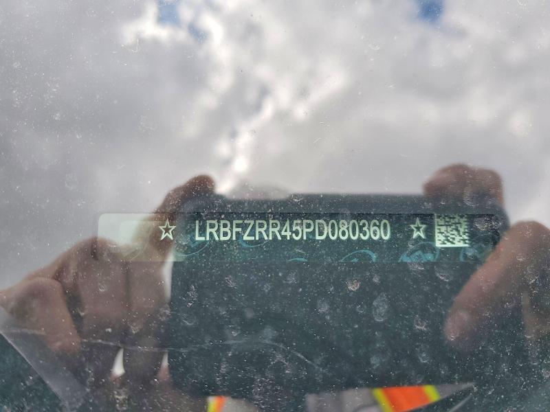 51951166 :رقم المزاد ، LRBFZRR45PD080360 vin ، 2023 Buick Envision مزاد بيع