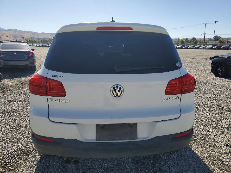 49675526 :رقم المزاد ، WVGAV3AX6EW576498 vin ، 2014 Volkswagen Tiguan مزاد بيع