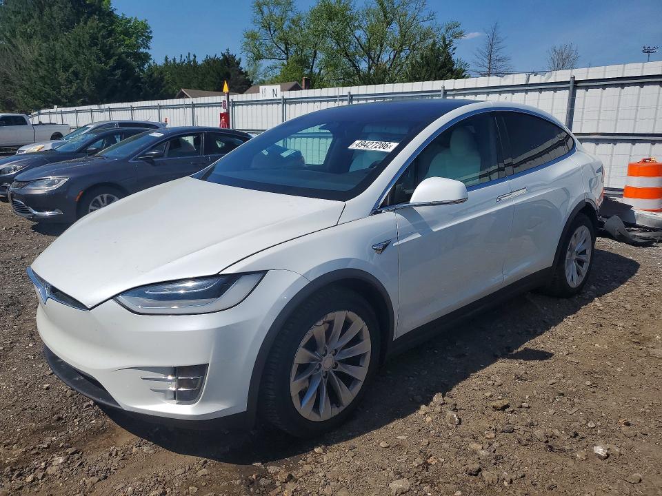 Продаж на аукціоні авто 2020 Tesla Model X, vin: 5YJXCAE20LF270115, номер лоту: 49427286