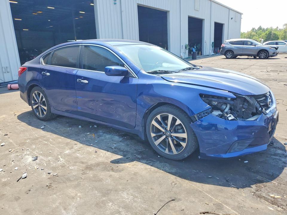 2017 Nissan Altima მანქანა იყიდება აუქციონზე, vin: 1N4AL3AP9HC485702, აუქციონის ნომერი: 50567126
