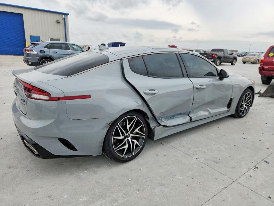 Продажа на аукционе авто 2022 Kia Stinger, vin: KNAE35LD3N6113659, номер лота: 49928166