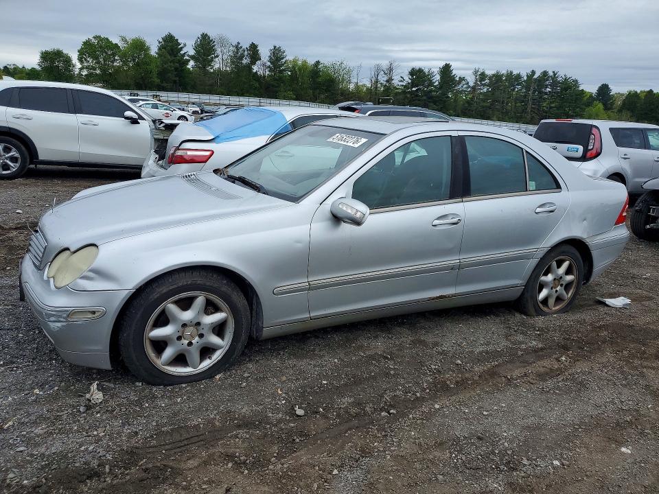 2004 Mercedes Benz C მანქანა იყიდება აუქციონზე, vin: WDBRF61J44E015303, აუქციონის ნომერი: 51632276