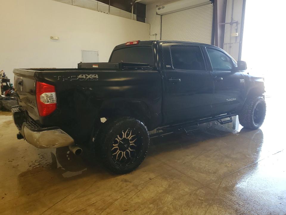 Продаж на аукціоні авто 2018 Toyota Tundra, vin: 5TFDY5F11JX730838, номер лоту: 51268456