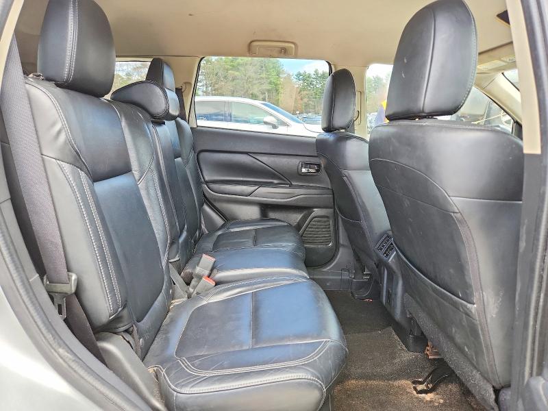 Продаж на аукціоні авто 2020 Mitsubishi Outlander, vin: JA4AZ3A34LZ035381, номер лоту: 48860266