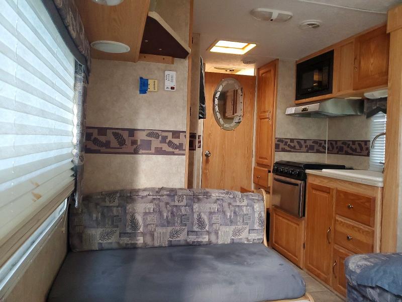 48711696 :رقم المزاد ، 4X4TTHC2X8N010785 vin ، 2008 Forest River Thoroughbred مزاد بيع