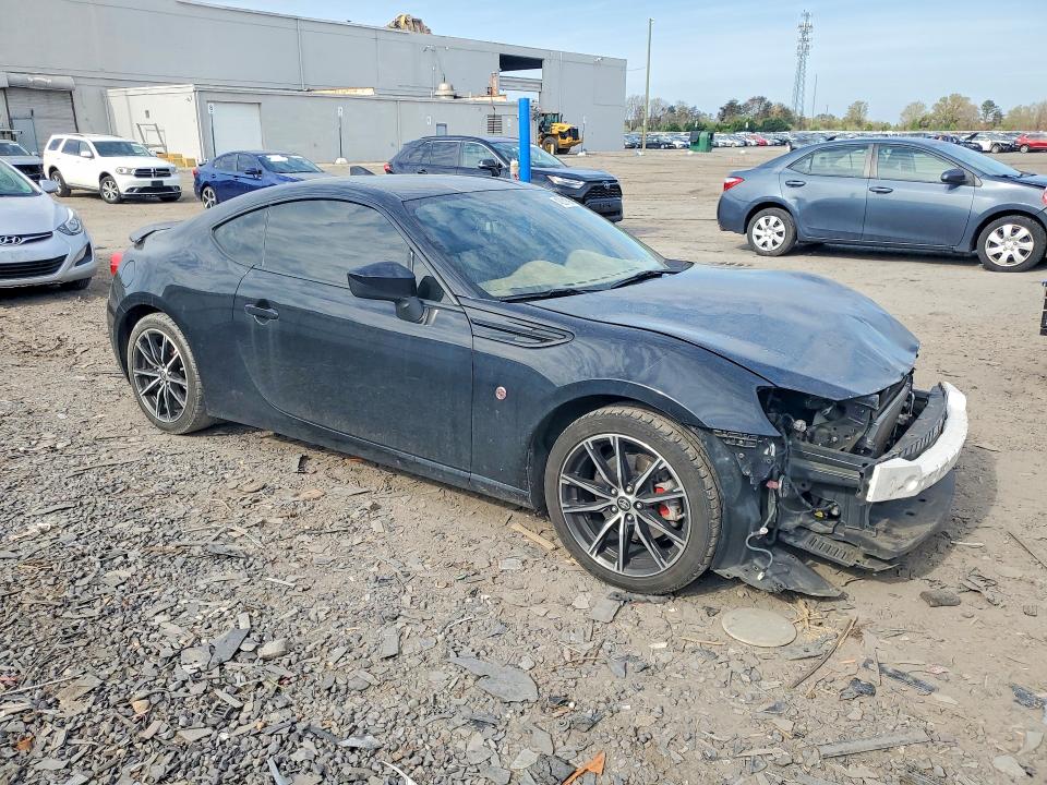 48321666 :رقم المزاد ، JF1ZNAA16H8703787 vin ، 2017 Toyota 86 مزاد بيع
