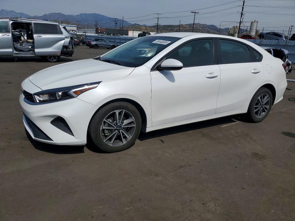50445836 :رقم المزاد ، 3KPF24AD3RE797328 vin ، 2024 Kia Forte مزاد بيع