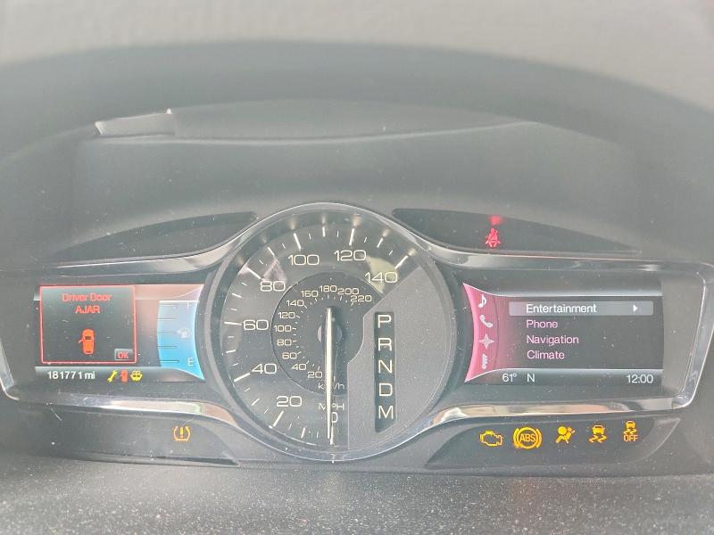2011 Lincoln Mkx მანქანა იყიდება აუქციონზე, vin: 2LMDJ6JK8BBJ28537, აუქციონის ნომერი: 51469316