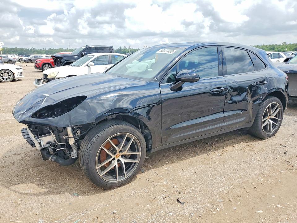 50927096 :رقم المزاد ، WP1AA2A50SLB06438 vin ، 2025 Porsche Macan مزاد بيع