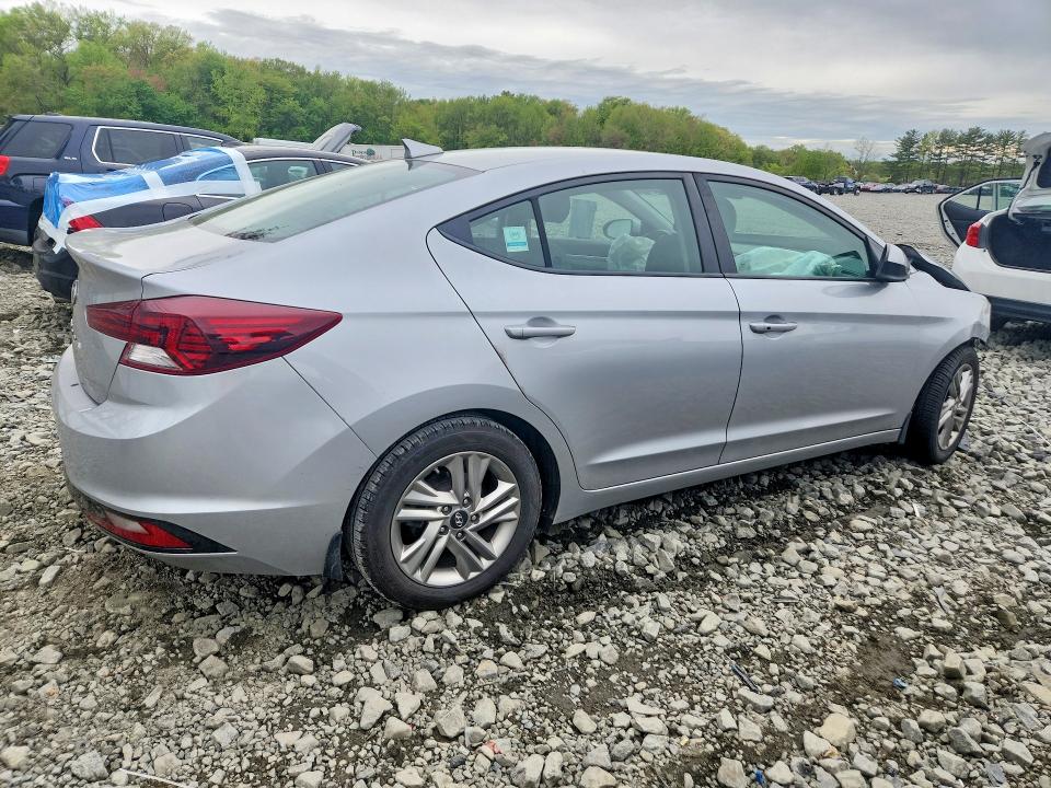 2020 Hyundai Elantra მანქანა იყიდება აუქციონზე, vin: KMHD84LF5LU107314, აუქციონის ნომერი: 51573466