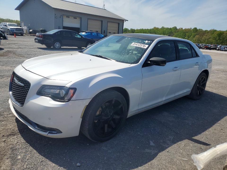 Продажа на аукционе авто 2016 Chrysler 300, vin: 2C3CCAGG1GH262083, номер лота: 51412376