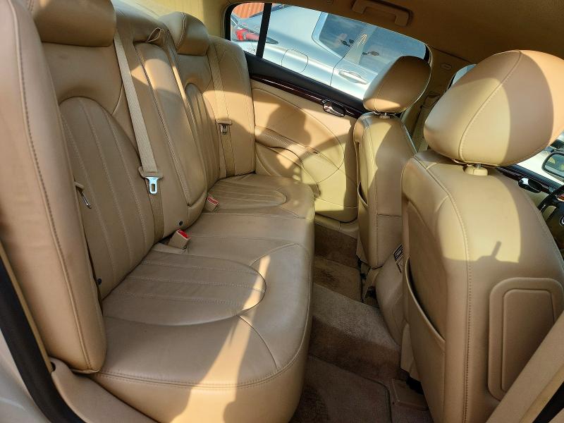 2011 Buick Lucerne მანქანა იყიდება აუქციონზე, vin: 1G4HC5EM0BU110475, აუქციონის ნომერი: 49764416