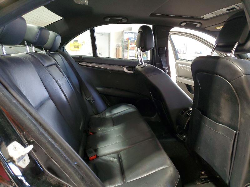 51151376 :رقم المزاد ، WDDGF8AB0ER317362 vin ، 2014 Mercedes-benz C مزاد بيع