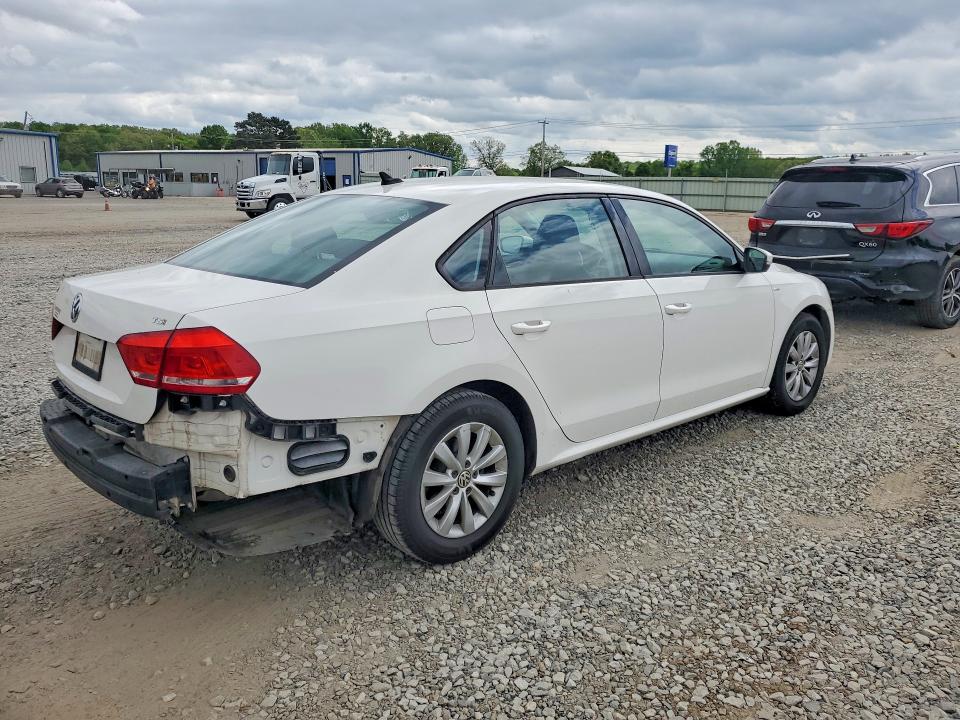 49544086 :رقم المزاد ، 1VWAT7A30FC075587 vin ، 2015 Volkswagen Passat مزاد بيع