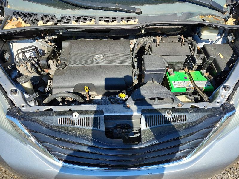 Продажа на аукционе авто 2011 Toyota Sienna, vin: 5TDKK3DCXBS133101, номер лота: 50407046