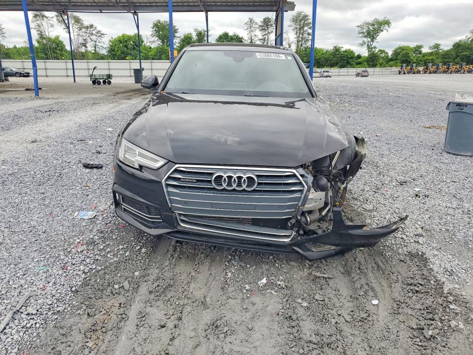 51665106 :رقم المزاد ، WAUENAF46HN033555 vin ، 2017 Audi A4 مزاد بيع