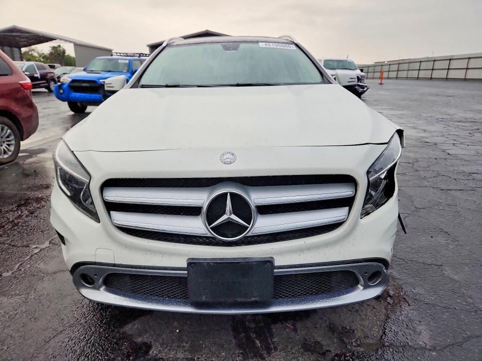 48196086 :رقم المزاد ، WDCTG4GB6FJ079713 vin ، 2015 Mercedes-benz Gla مزاد بيع