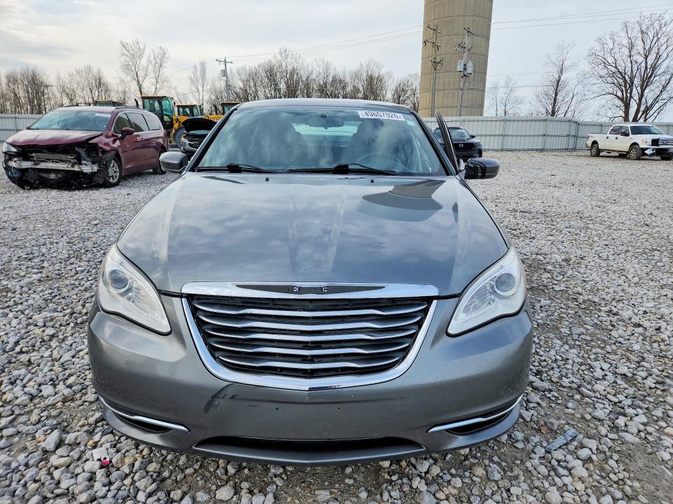49657926 :رقم المزاد ، 1C3CCBAB9CN317626 vin ، 2012 Chrysler 200 مزاد بيع