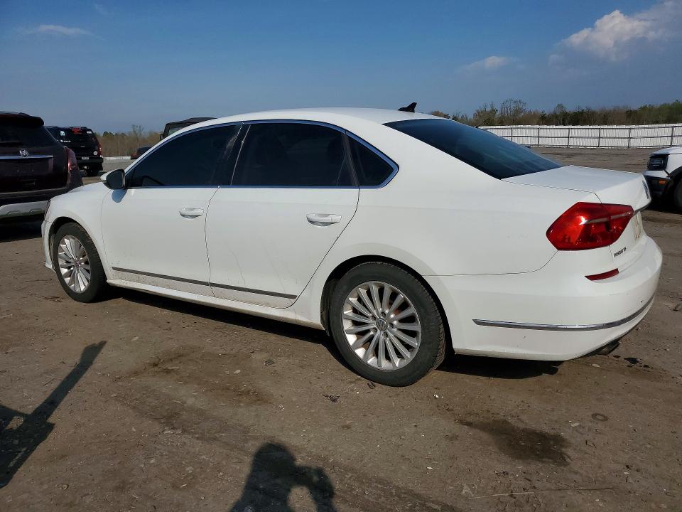 Продажа на аукционе авто 2016 Volkswagen Passat, vin: 1VWBT7A32GC011623, номер лота: 48703376