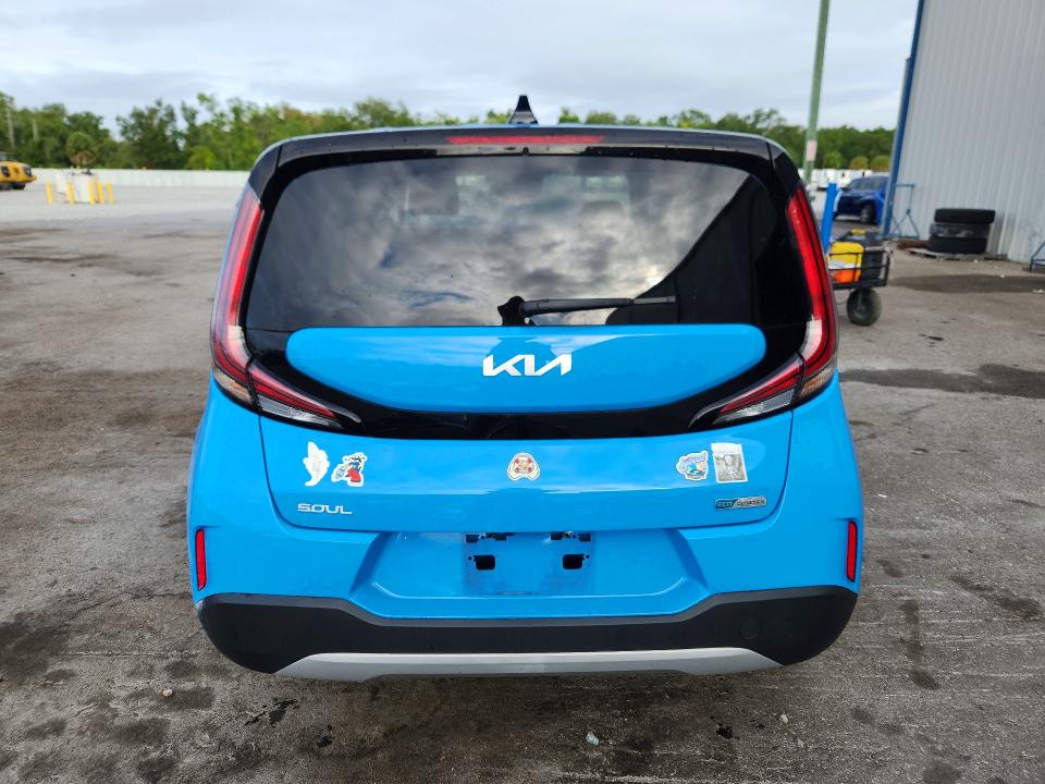 Продаж на аукціоні авто 2023 Kia Soul, vin: KNDJ33AU9P7201024, номер лоту: 51712916