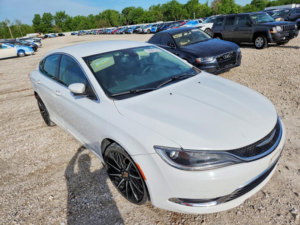 Продаж на аукціоні авто 2015 Chrysler 200, vin: 1C3CCCAB9FN720838, номер лоту: 94947565